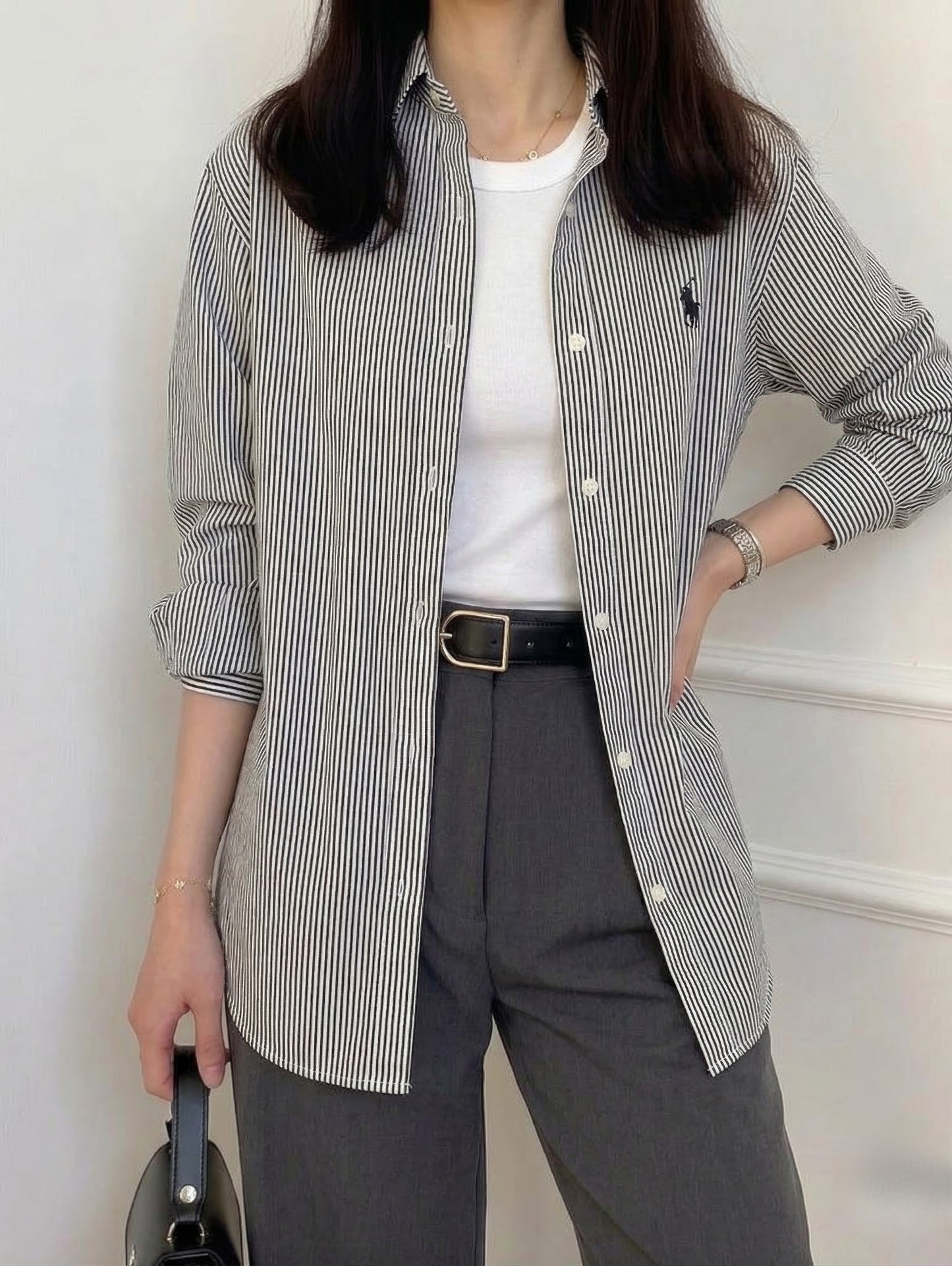 Classic Striped Oversized Shirt – Timeless Smart Casual